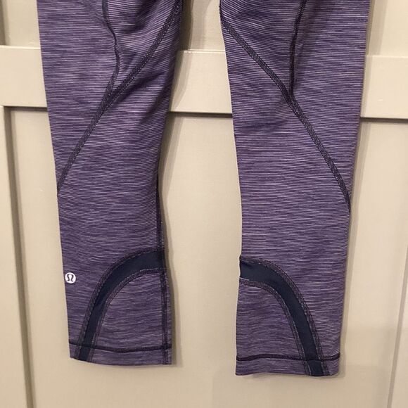 LULULEMON Run: Inspire Crop II Wee Are From Space Deep Indigo Leggings Size 4 - Picture 12 of 14